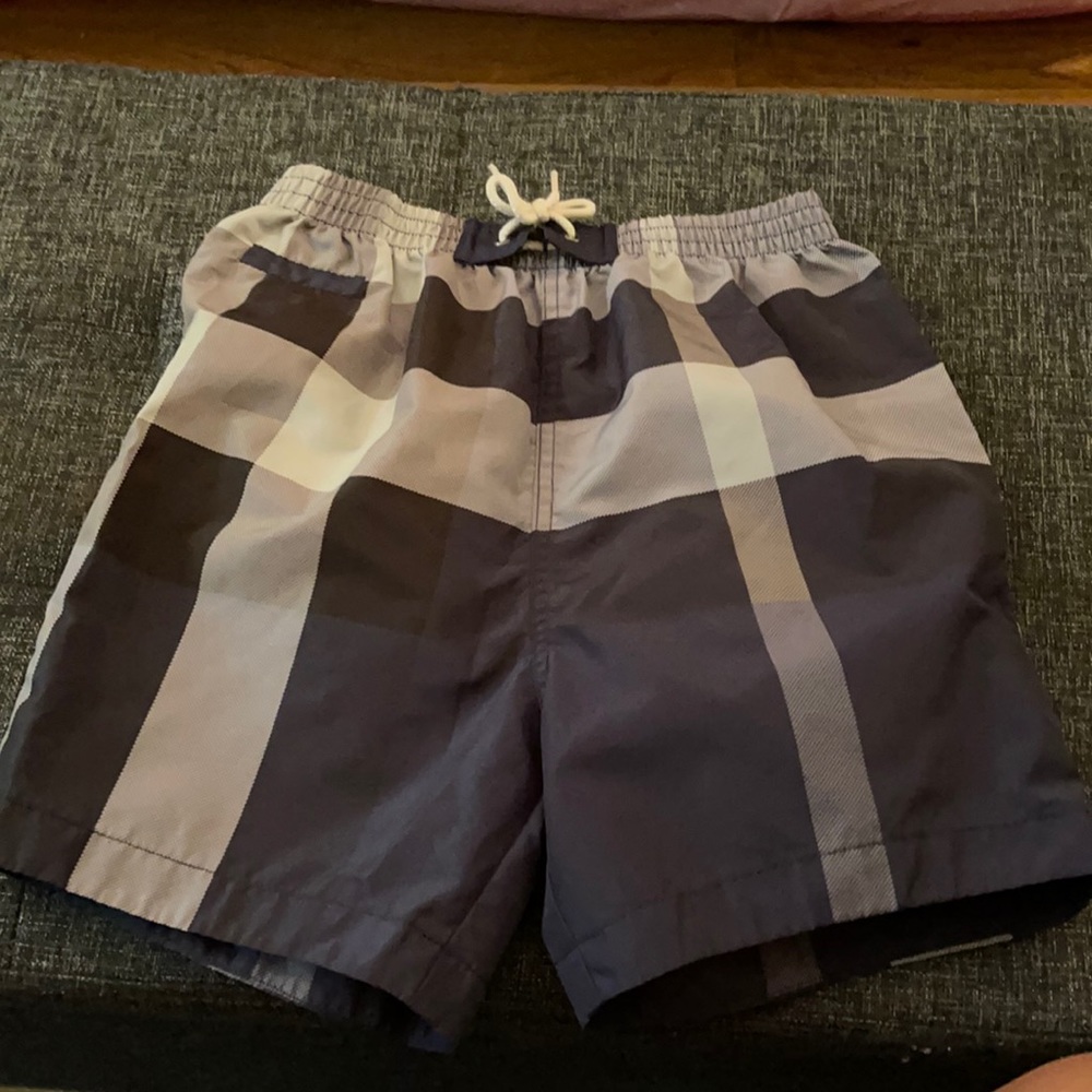 Burberry trunk